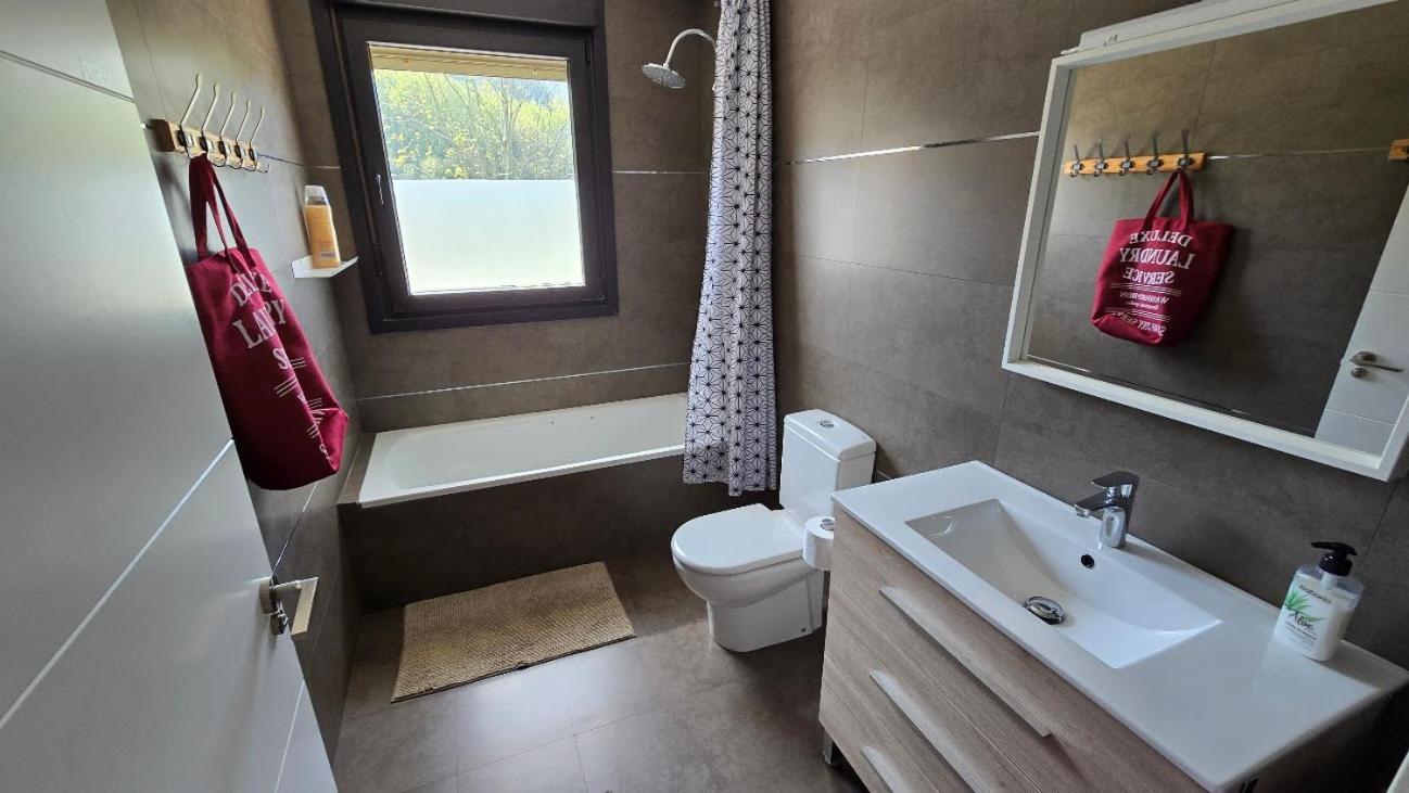 Laga Blue Surf Villa Ibarrangelu Dış mekan fotoğraf