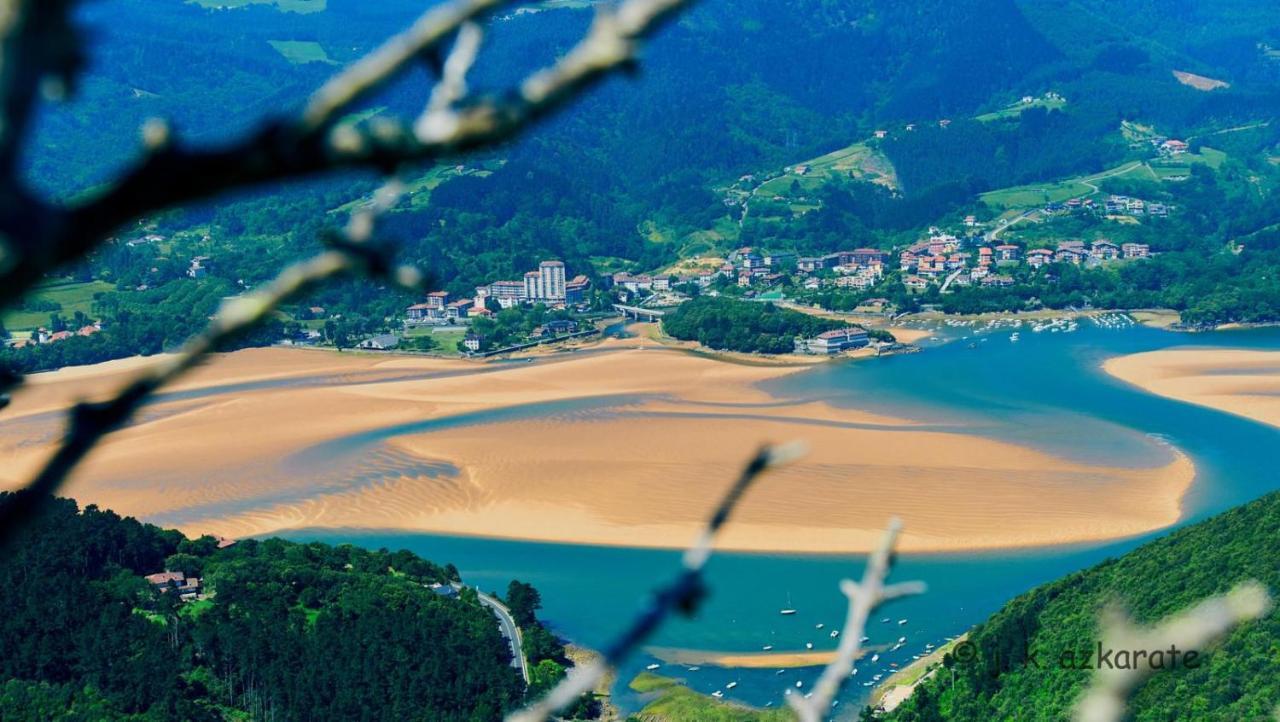 Laga Blue Surf Villa Ibarrangelu Dış mekan fotoğraf